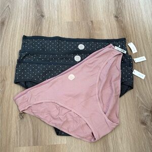 NWT R Line XL Panties Set of 4